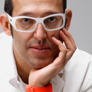 Karim Rashid, diseñador de residencias en Miami y de la mesa Zero