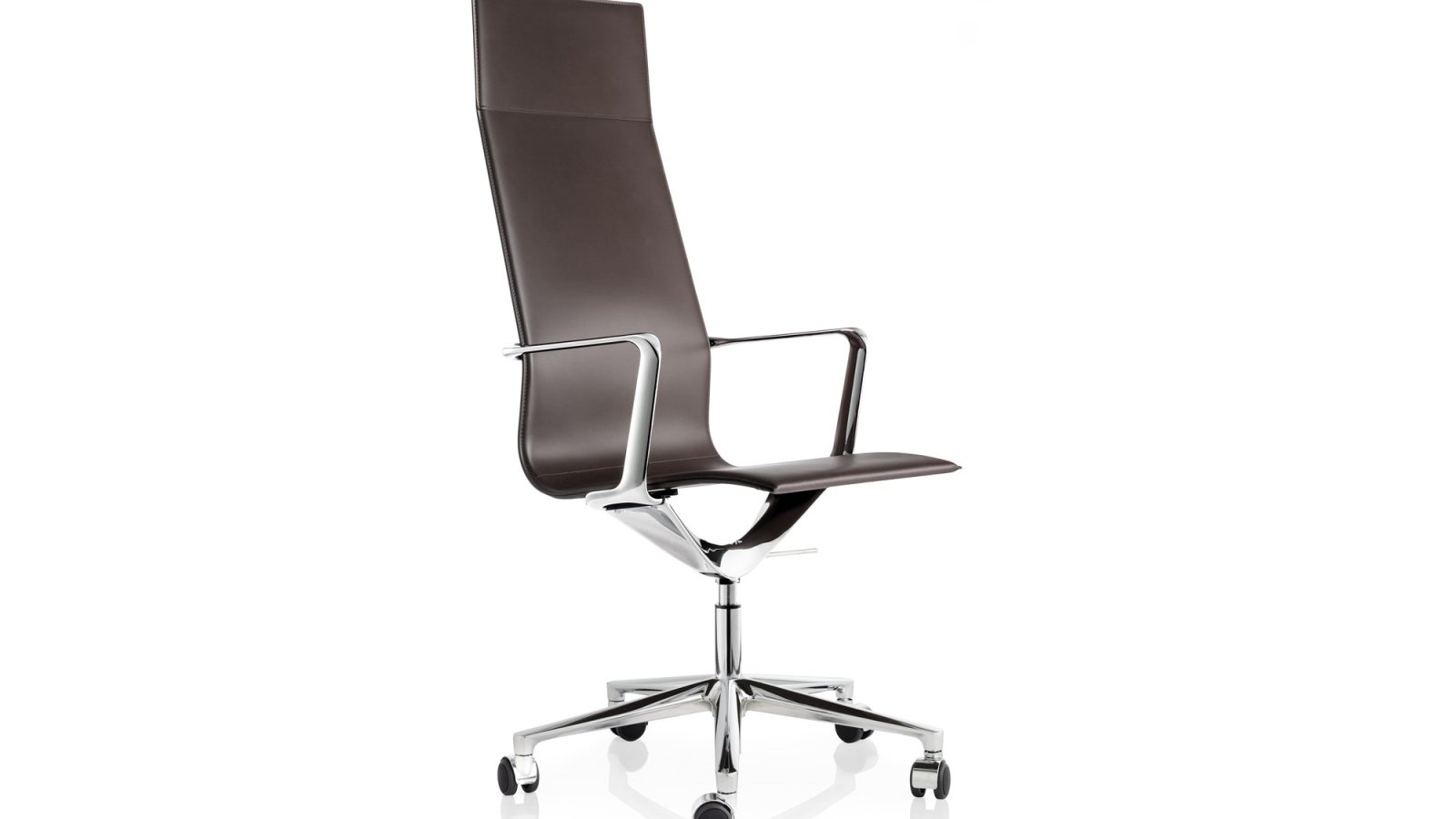 Kuna Chair de ICF Office en un despacho de dirección
