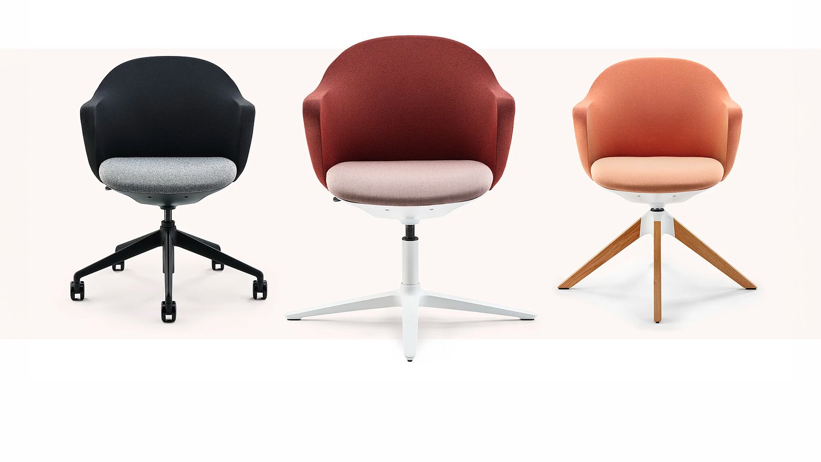 Silla giratoria se:flair de Sedus con membrana verde abeto y base de cinco radios negra