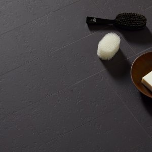 Superficie de gres extrudido Kosei de Mutina