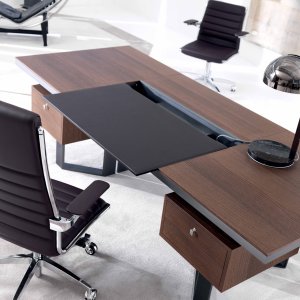 Mesa eliptica Lloyd de 620 cm sobre diez patas en anillo