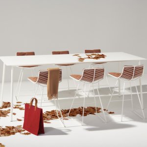 Silla apilable Leaf de Arper en varilla de acero lacado blanco