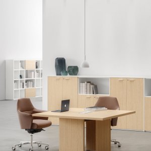 Mesa cuadrada 140 por 140 del sistema Oxford