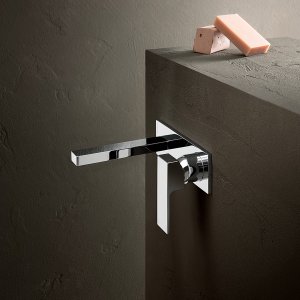 Baño de cortesía con monomando Mint de Fantini en Matt Black