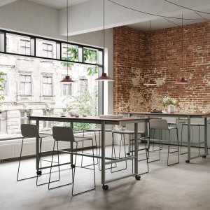 Nomad Table Be.1 sobre ruedas con freno