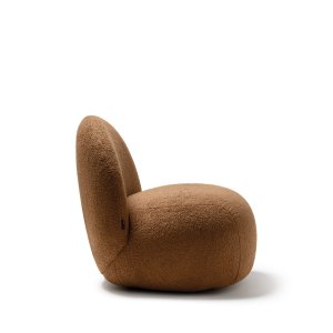 Tablero de madera lacada nogal de la mesita Hill sobre metal negro