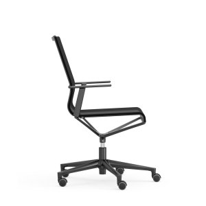 Sillas Stick Chair en un área de visitantes