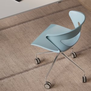 Silla Kicca de cuatro patas con casco de polipropileno rojo ladrillo
