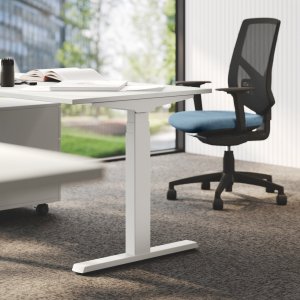 Planta open space equipada con puestos sit-stand UP de Las Mobili