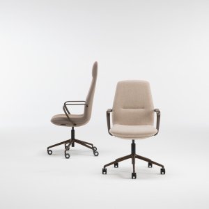 Silla de dirección Synua de Milani en un despacho de dirección