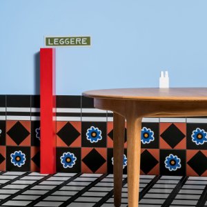 Gráfico Flower Green dibujado a mano por Nathalie Du Pasquier para Mutina