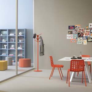 Puesto individual Arki-Table ADJ Desk con panel fonoabsorbente ARKS.20