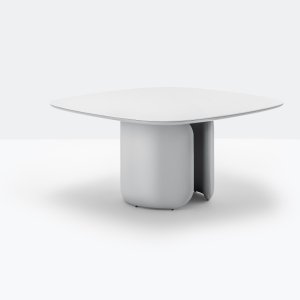 Sala de juntas con sillones Elinor alrededor de la mesa Elinor