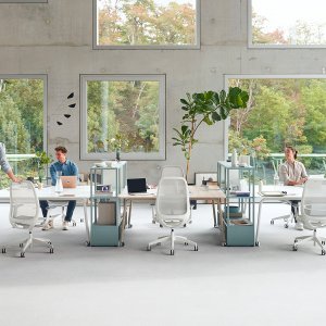 se:air blanco puro con membrana gris plata: bastidor, base y ruedas de un solo color