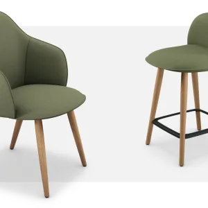 Silla tapizada se:café soft chair sobre patín cromado