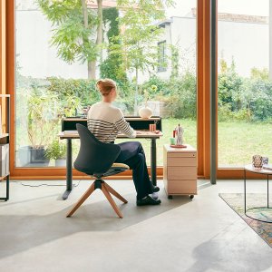 se:flair bicolor con respaldo terracota y asiento en tejido gris