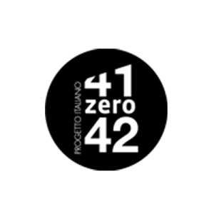 Logotipo compacto de 41zero42