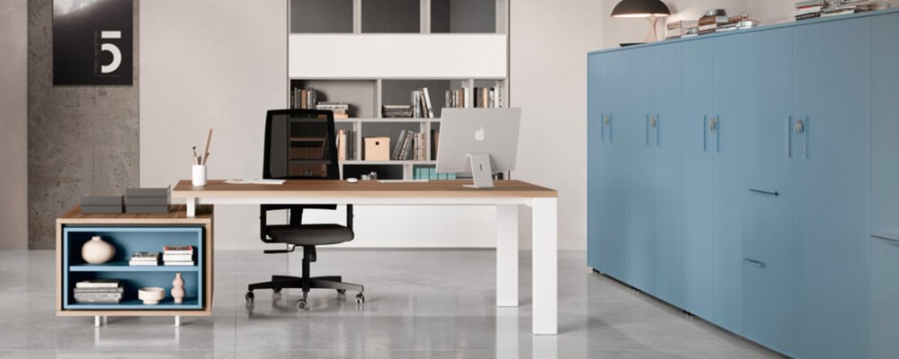 Escritorio con ala y credenza